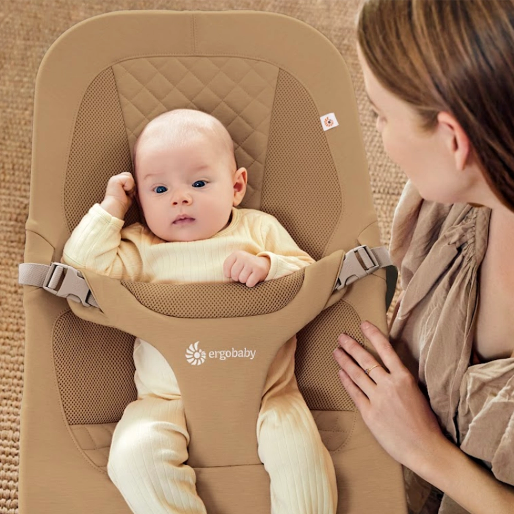 ergobaby-evolve-relaksator-3-vo-1-camel