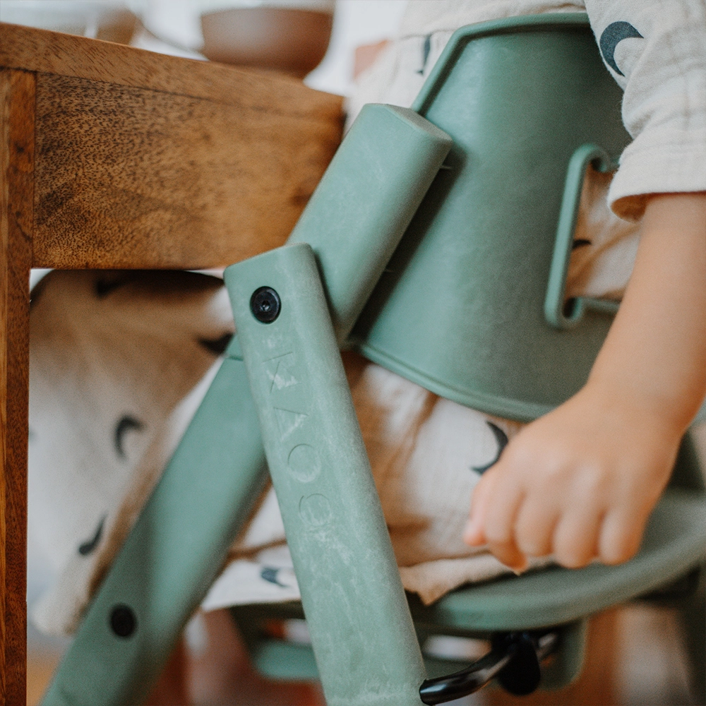 detsko-stolce-kaos-klapp-mineral-green