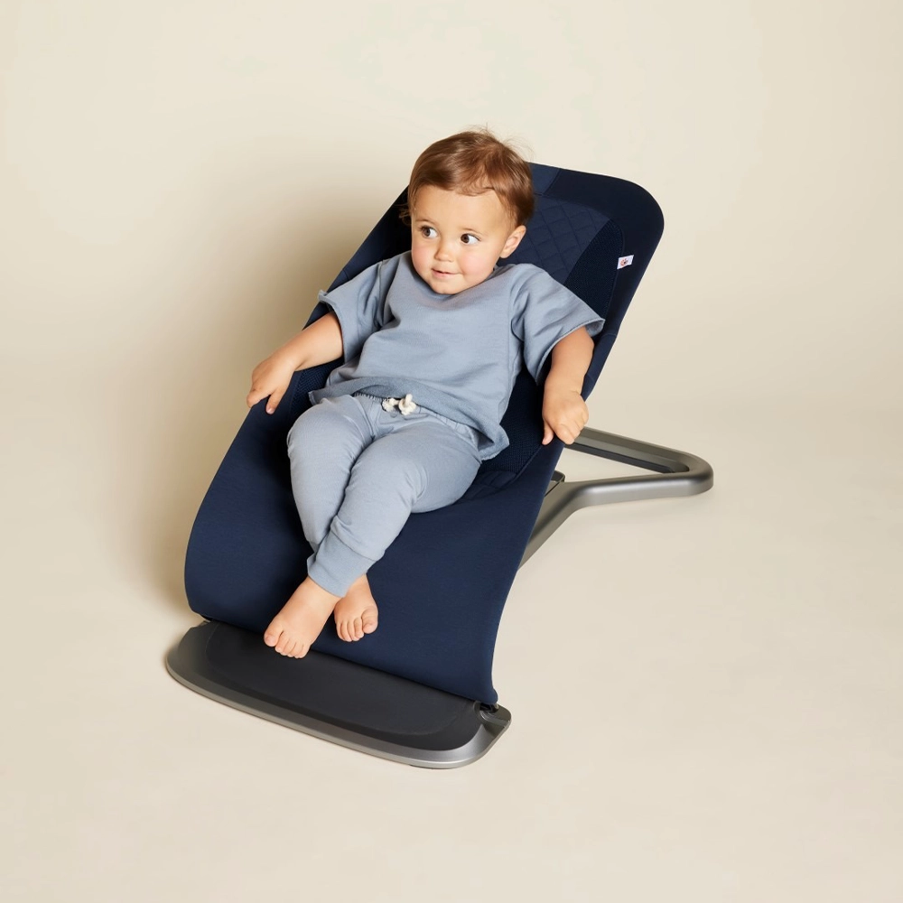 Ergobaby Evolve 3во1 релаксатор - Midnight blue