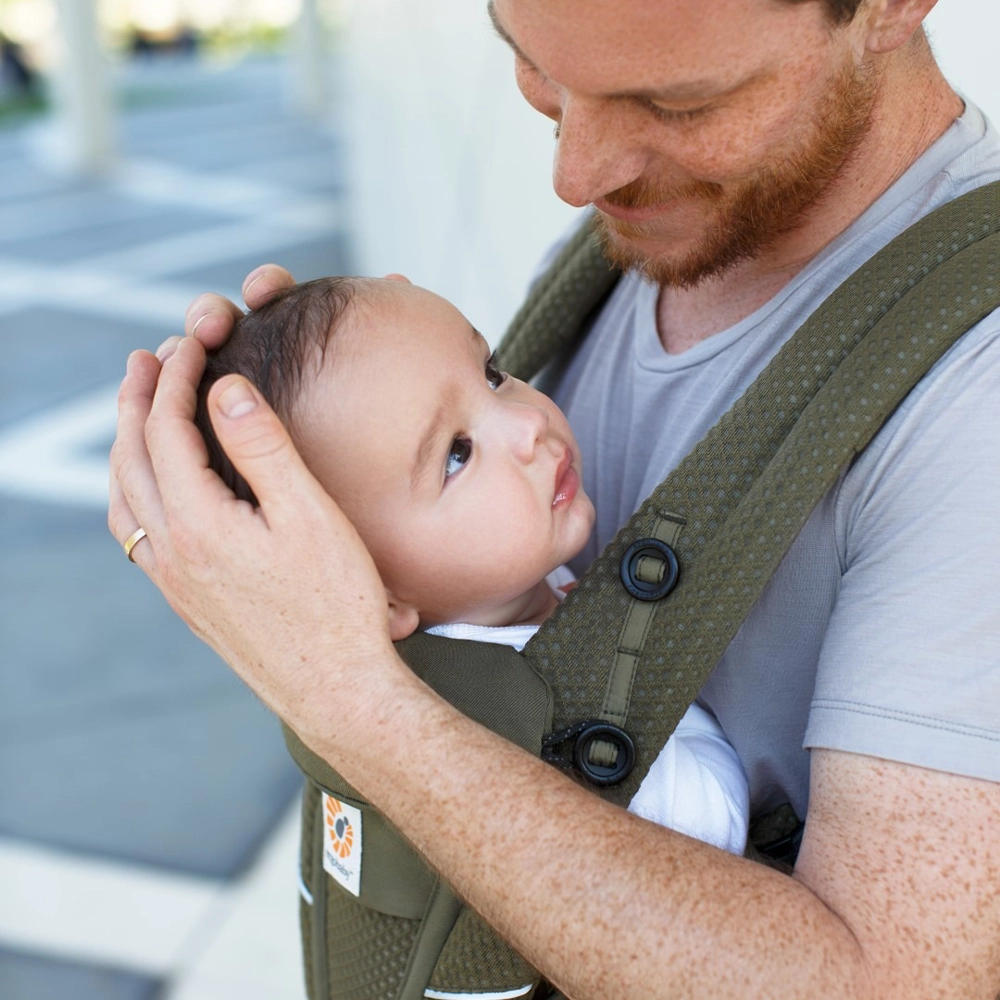 ergobaby-omni-breeze-olive-green