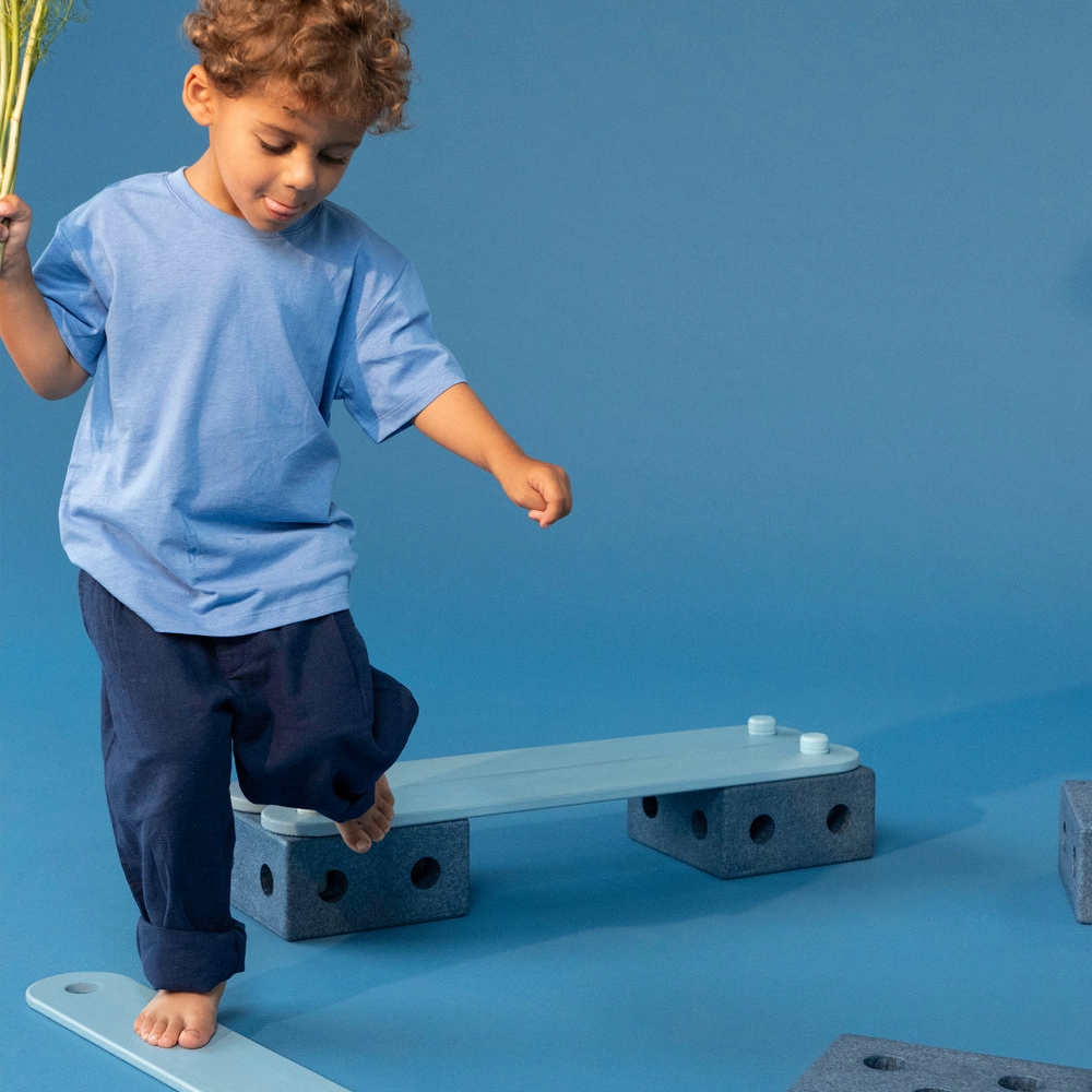 modu-balance-set-deep-bluesky-blue