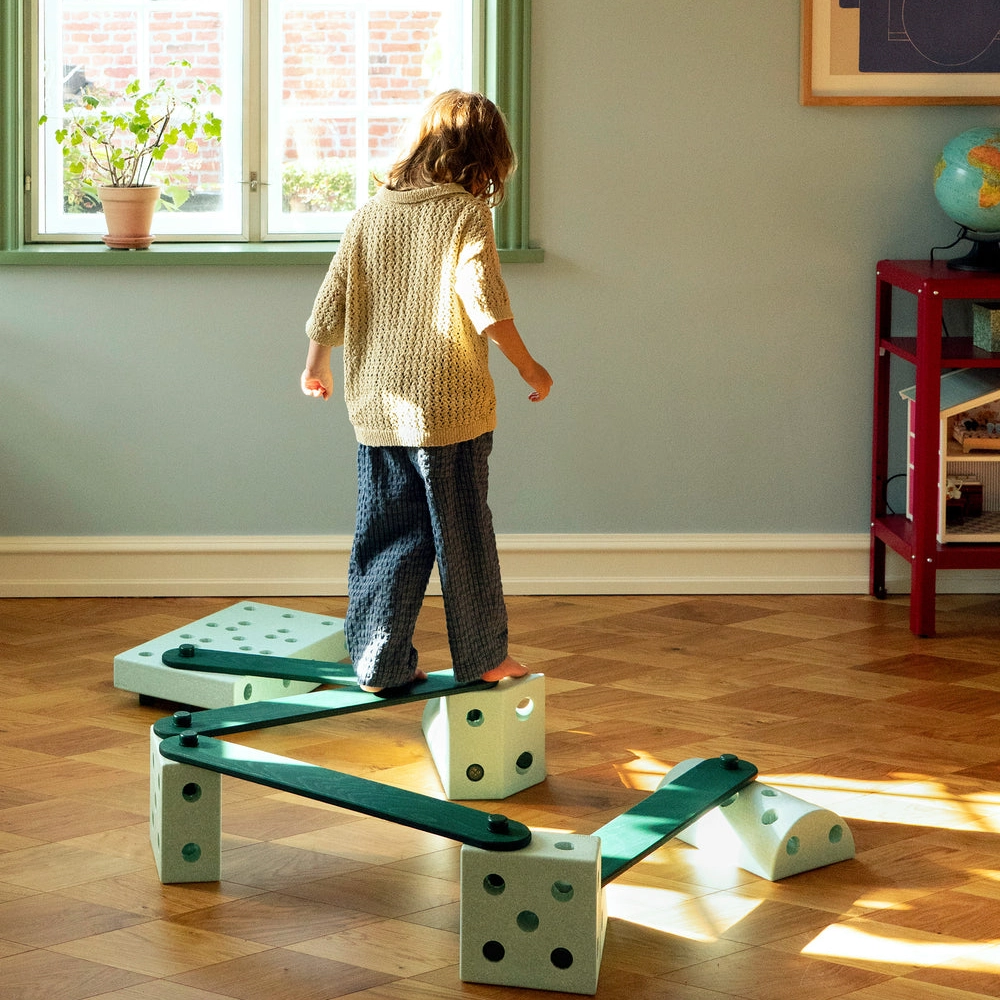 modu-2x-gredi-za-balans-forest-green