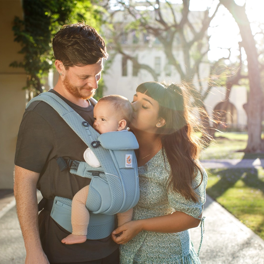 ergobaby-omni-breeze-slate-blue