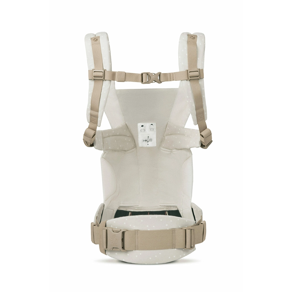 ergobaby-omni-dream-natural-dots