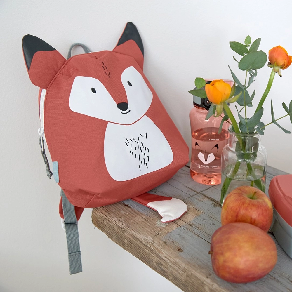 lassig-mal-ranec-about-friends-fox